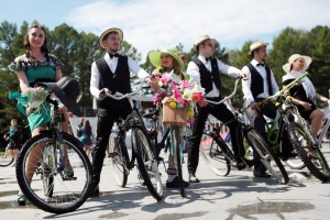 Порядка 10 тысяч велосипедистов приняли участие в велокарнавале