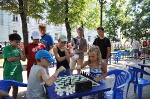 Жители района сразятся в шахматы в здании первичной организации