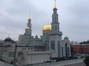 Глава управы Дмитрий Башаров поздравил мусульман с праздником