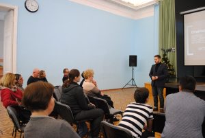 Первое тематическое заседание дискуссионного клуба состоялось в школе «Покровский квартал». Фото: пресс-служба учебного заведения.