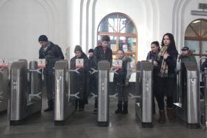Новые турникеты установят на станции метро «Трубная». Фото: архив, «Вечерняя Москва»