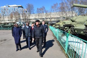 Делегация из Анголы посетила музей вооруженных сил. Фото: пресс-служба Музея вооруженных сил России