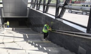 Генеральная уборка началась на станциях столичного метро и Московского центрального кольца. Фото: mos.ru