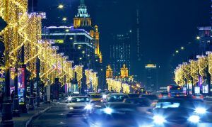 Некоторые автобусы будут курсировать по измененному маршруту в период новогодних праздников. Фото: официальный сайт мэра Москвы