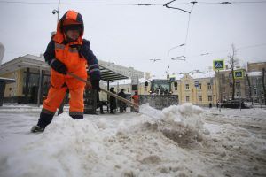Масштабную уборку снега провели в районе. Фото: Антон Гердо, «Вечерняя Москва»