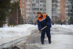 Около пяти тысяч кубометров снега вывезли из района. Фото: архив, «Вечерняя Москва»