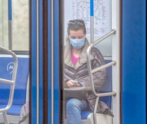 Дептранс: 99% пассажиров метро надели маски утром 15 мая. Фото: сайт мэра Москвы