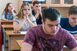 Выпускники школ сдадут ЕГЭ в июле. Фото: сайт мэра Москвы