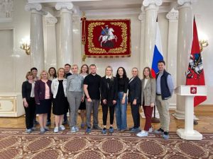 Экскурсию по мэрии Москвы посетили представители Молодежной палаты района. Фото: предоставили в Молодежной палате района