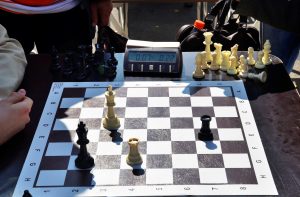 Занятие шахматами организуют в филиале «Мещанский». Фото: Анна Быкова