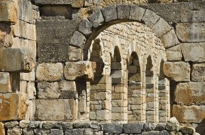 Специалисты Армянского музея рассказали о раскопках на территории монастыря в Лорийской области. Фото: pixabay.com