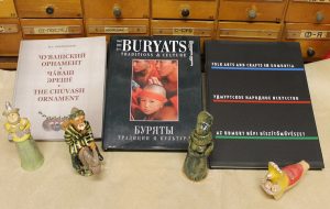 Издания о культуре народов России появились в библиотеке для слепых. Фото: сайт РГБС