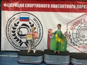 Ученица школы №1297 выиграла «серебро» на турнире по карате