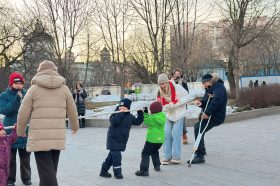 Молодежная палата района организовала мероприятие для всей семьи. Фото: страница Молодежный палаты в социальных сетях