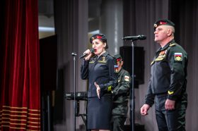 Концертные фронтовые бригады выступили в ЦДРА. Фото: ЦДРА