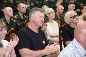 Художественная выставка открылась в ЦДРА. Фото: сайт ЦДРА