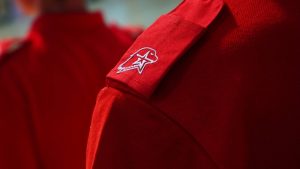 Церемония передачи копий Знамени Победы состоялась в Музее Вооруженных сил РФ. Фото: Анна Быкова, «Вечерняя Москва»