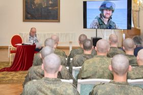 На встрече в ЦДРА рассказали о поэтах-участниках СВО. Сайт: ЦДРА