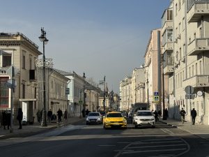 Фестиваль иностранных языков стартовал на Олимпийском проспекте. Фото: архив, «Вечерняя Москва»