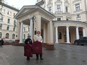 Ученицы школы 2054 выступили на сцене Большого зала Московской консерватории. Фото: официальная страница школы №2054 в социальных сетях