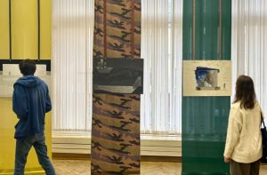 Выставка студенческих работ к 80-летию Победы открылась в МАРХИ. Фото: официальная страница МАРХИ в социальных сетях