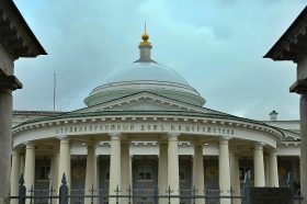 Технологии «умной стройплощадки» контролируют экологию на строительстве нового корпуса НИИ Склифосовского. Фото: Анна Быкова, «Вечерняя Москва»